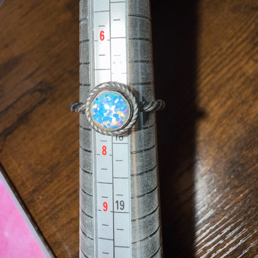 Lab created opal ring - Picture 3 of 5